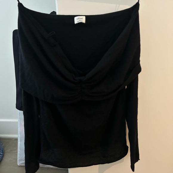 Wilfred Gloria Longsleeve from Aritzia - Picture 5 of 5